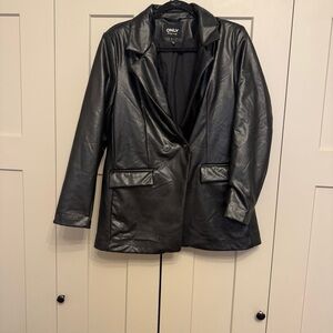 ONLY Faux Leather Blazer | Black Vegan Leather Jacket | Chic Fit | Size L